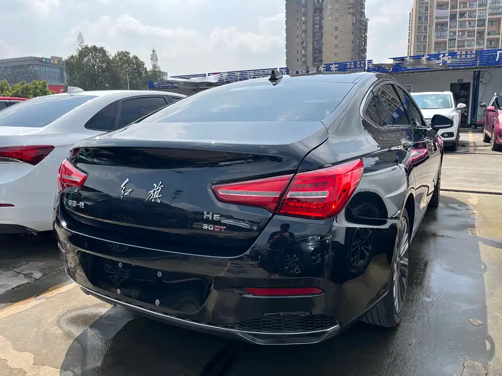 Hongqi H5 2019 — фото 14