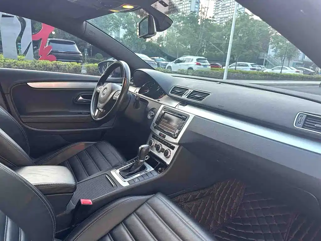 Volkswagen CC 2015 — фото 10