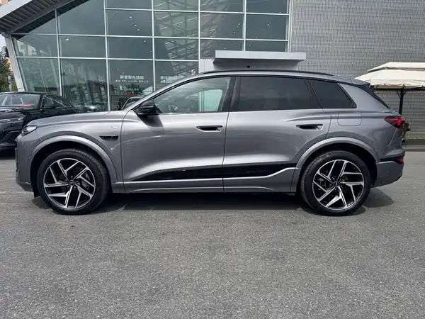 Audi Q6L E-Tron 2025