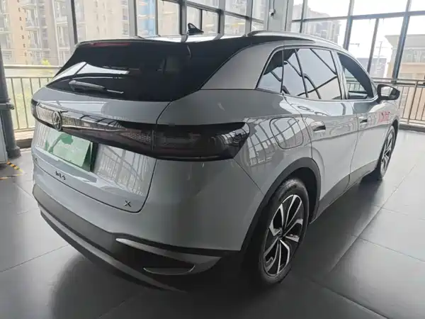 Volkswagen ID.4 X 2024