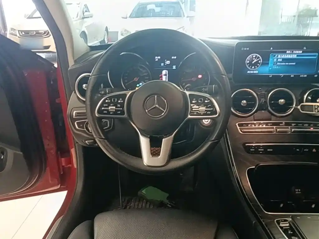 Mercedes-Benz C-Class 2019 — фото 11