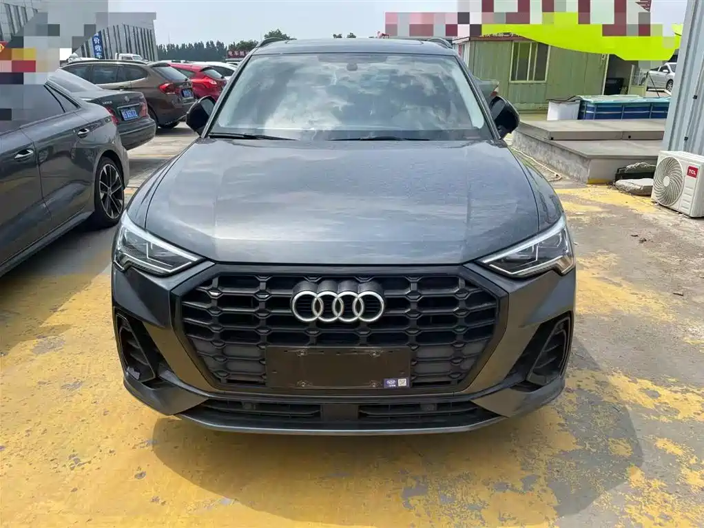 Audi Q3 2023 — фото 10