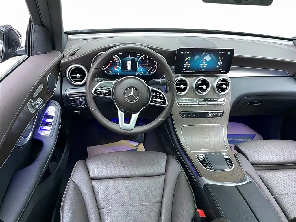 Mercedes-Benz GLC 2022 — фото 27