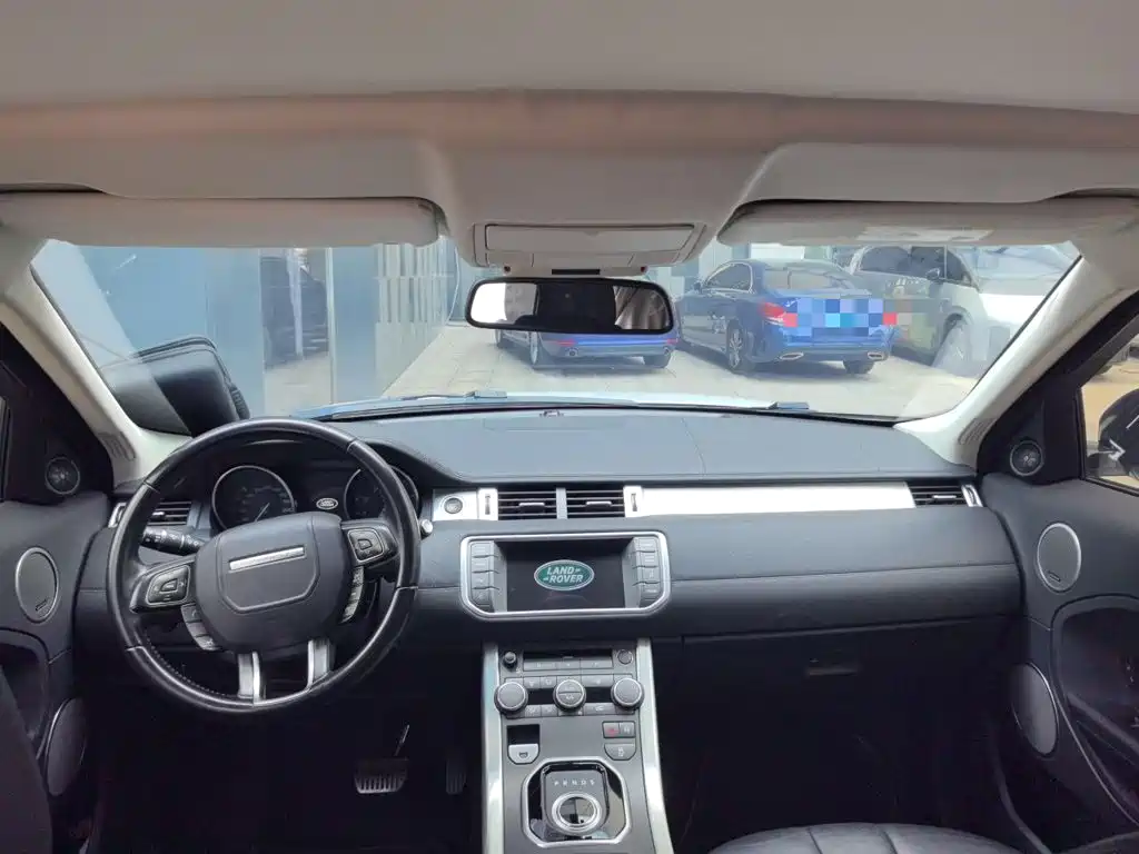 Land Rover Evoque 2015 — фото 6