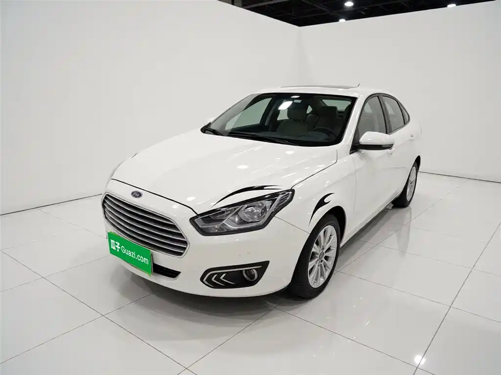 Ford Escort 2015