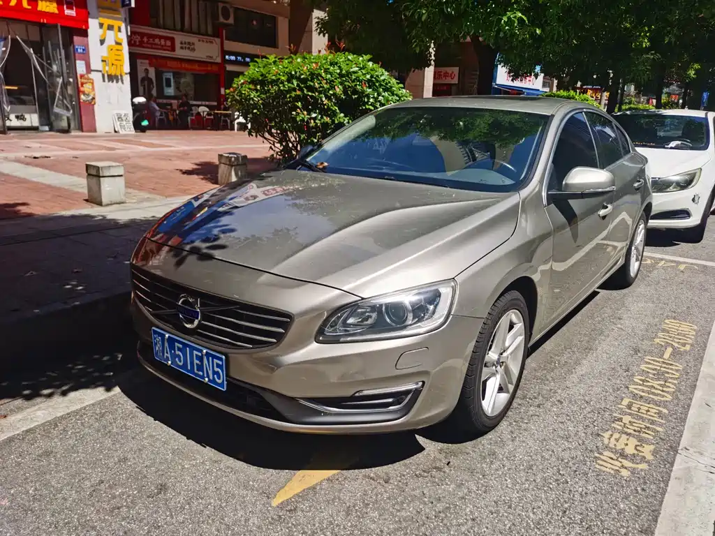Volvo S60 2013