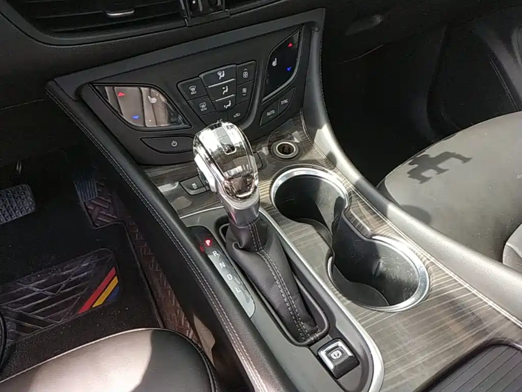 Buick Envision Plus 2019 — фото 14