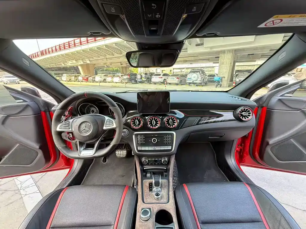Mercedes-Benz CLA AMG 2019 — фото 7