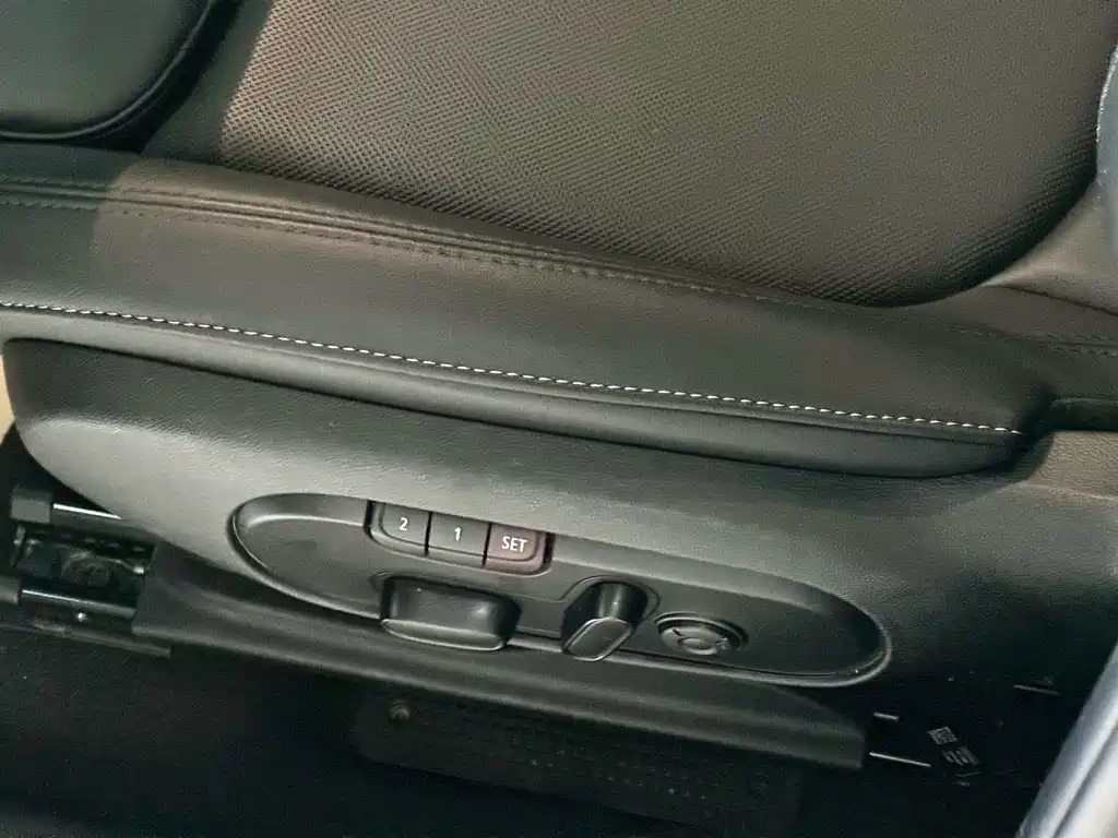 MINI Countryman 2021 — фото 15