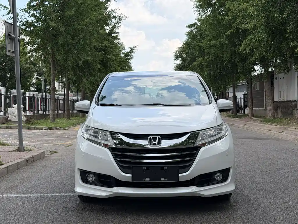 Honda Odyssey 2016 — фото 4