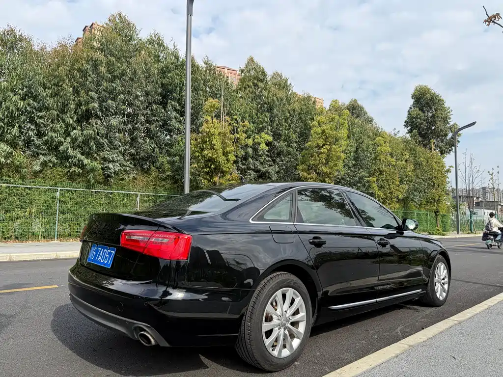 Audi A6L 2013 — фото 30