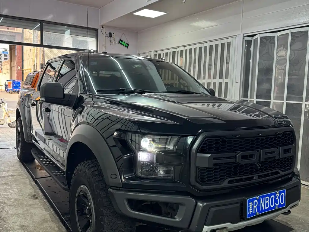 Ford F-150 Raptor 2018 — фото 3