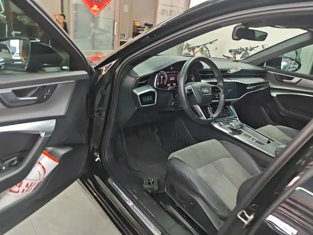 Audi A6L 2022 — фото 16