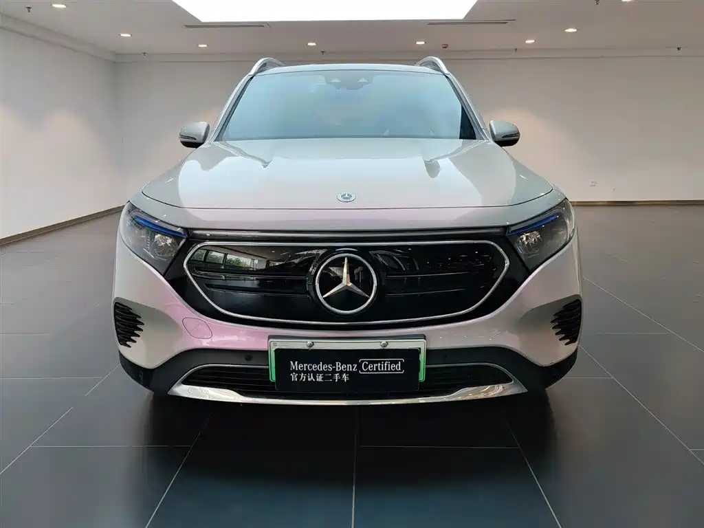 Mercedes-Benz EQB 2023 — фото 3