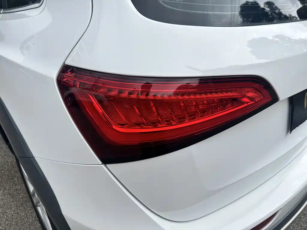 Audi Q5 2019 — фото 19