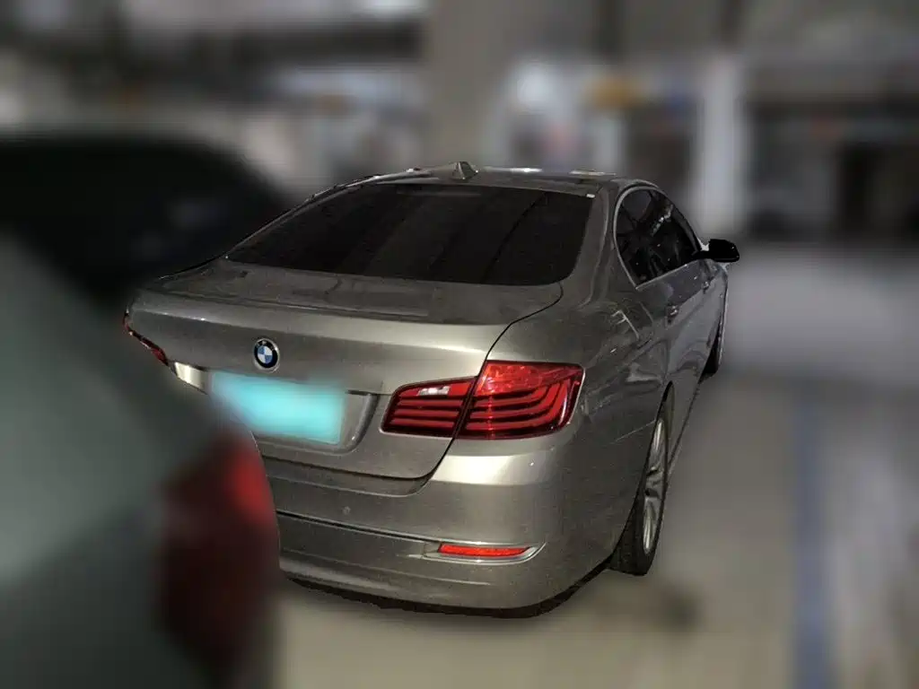BMW 5 Series 2016 — фото 5