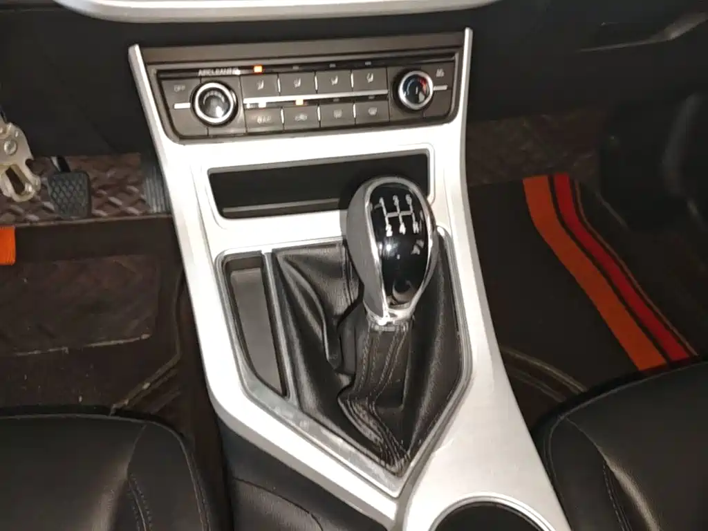 Geely Vision 2018 — фото 14
