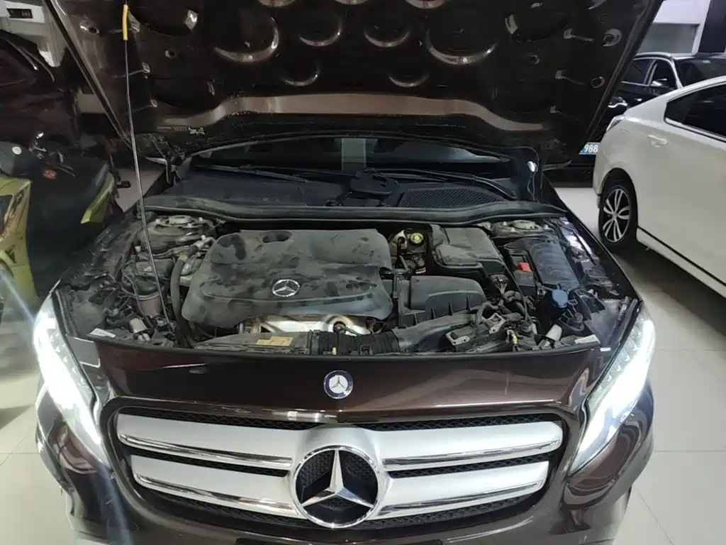 Mercedes-Benz GLA 2016 — фото 16
