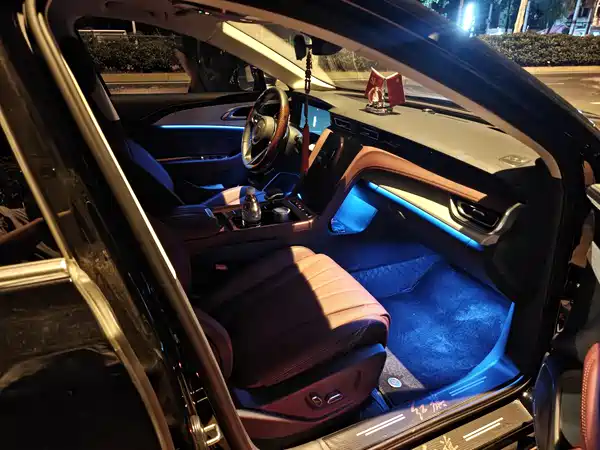 Hongqi H5 PHEV 2025