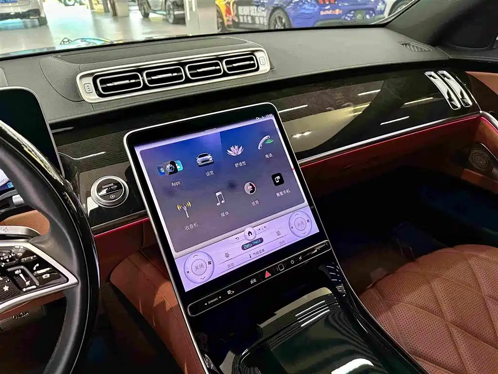 Mercedes-Benz Maybach S-Class 2021 — фото 14