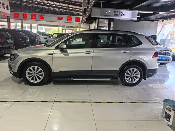 Volkswagen Tiguan L 2018