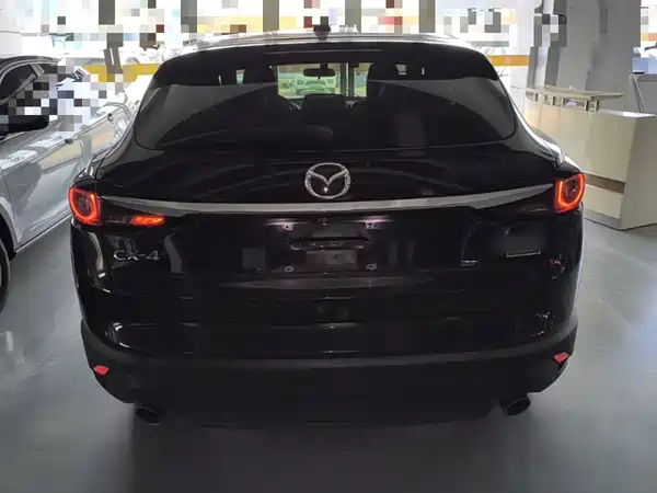 Mazda CX-4 2022