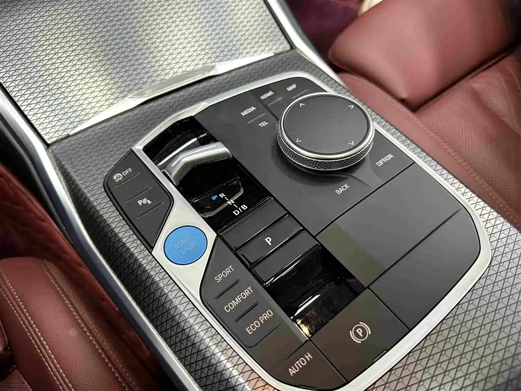 BMW i3 2023 — фото 14