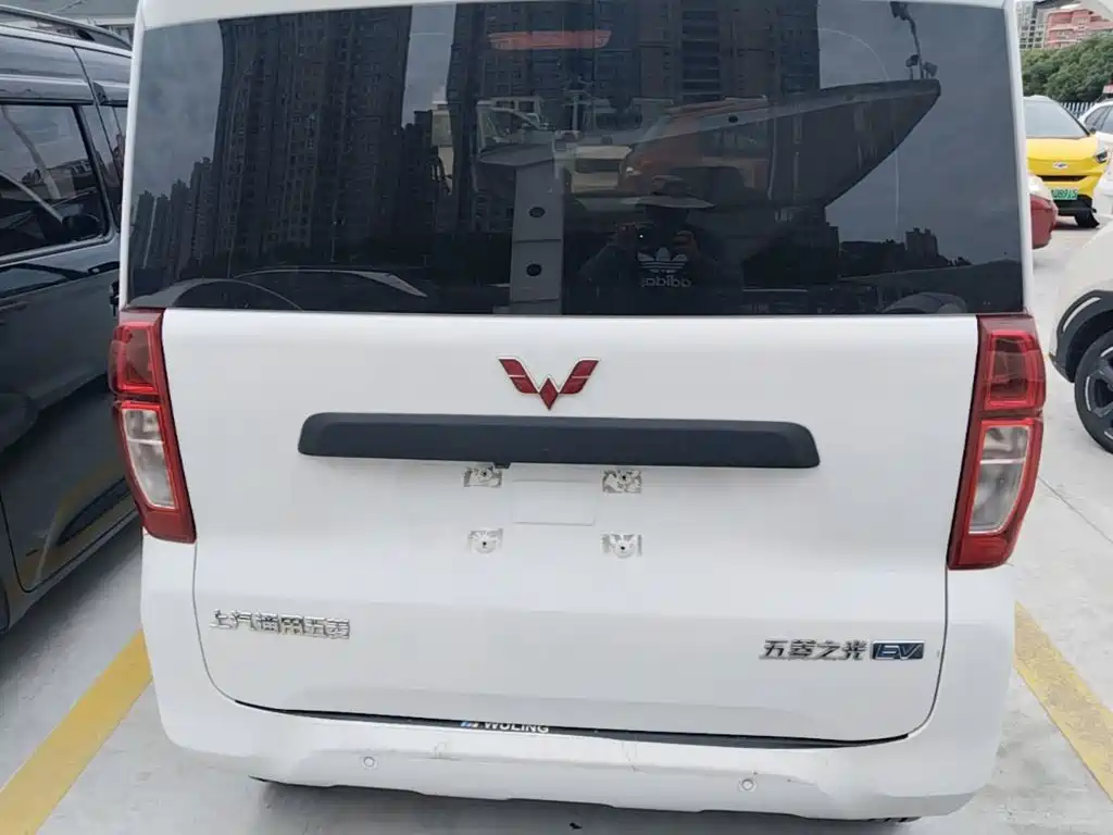 Wuling Zhiguang EV 2025 — фото 6