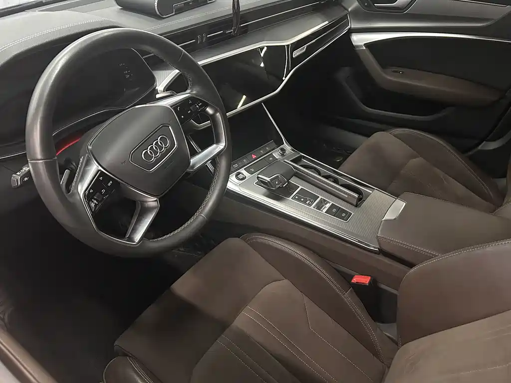 Audi A7L 2022 — фото 6