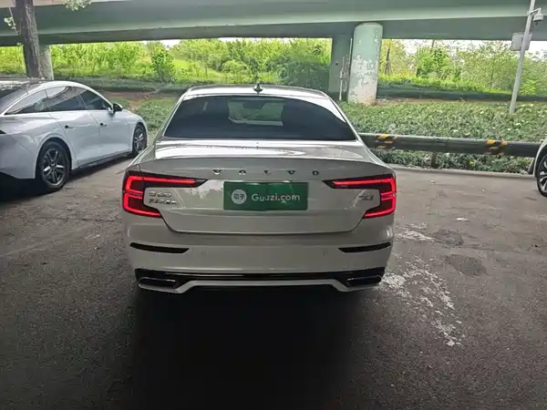 Volvo S60 2020