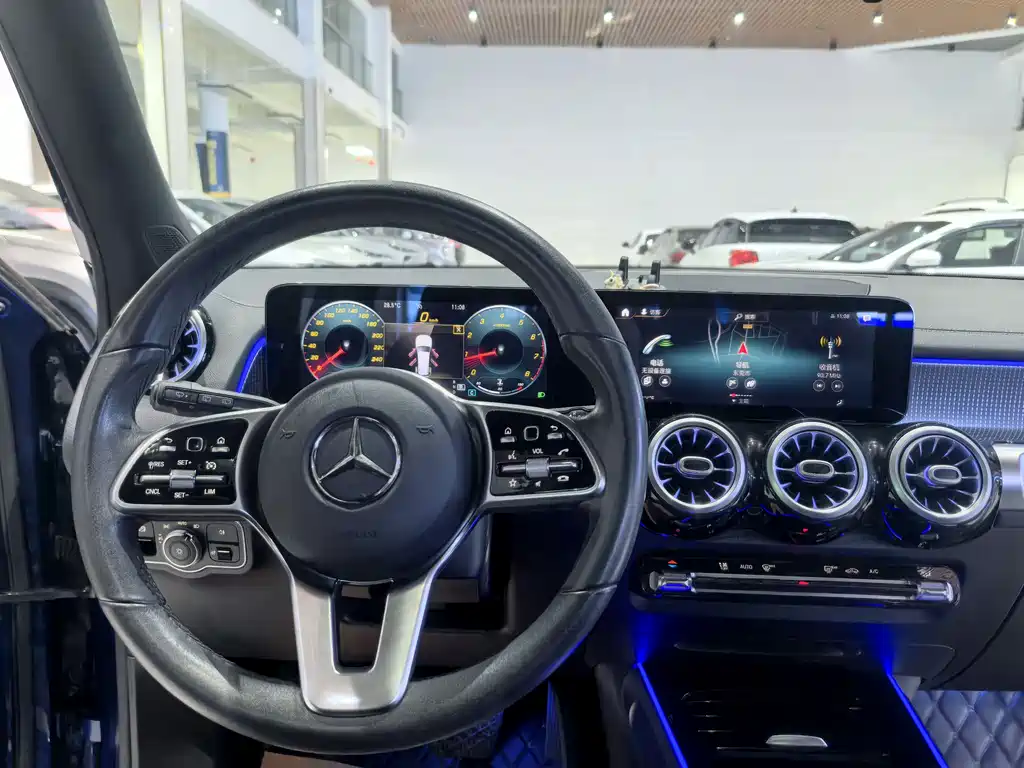 Mercedes-Benz GLB 2021 — фото 16