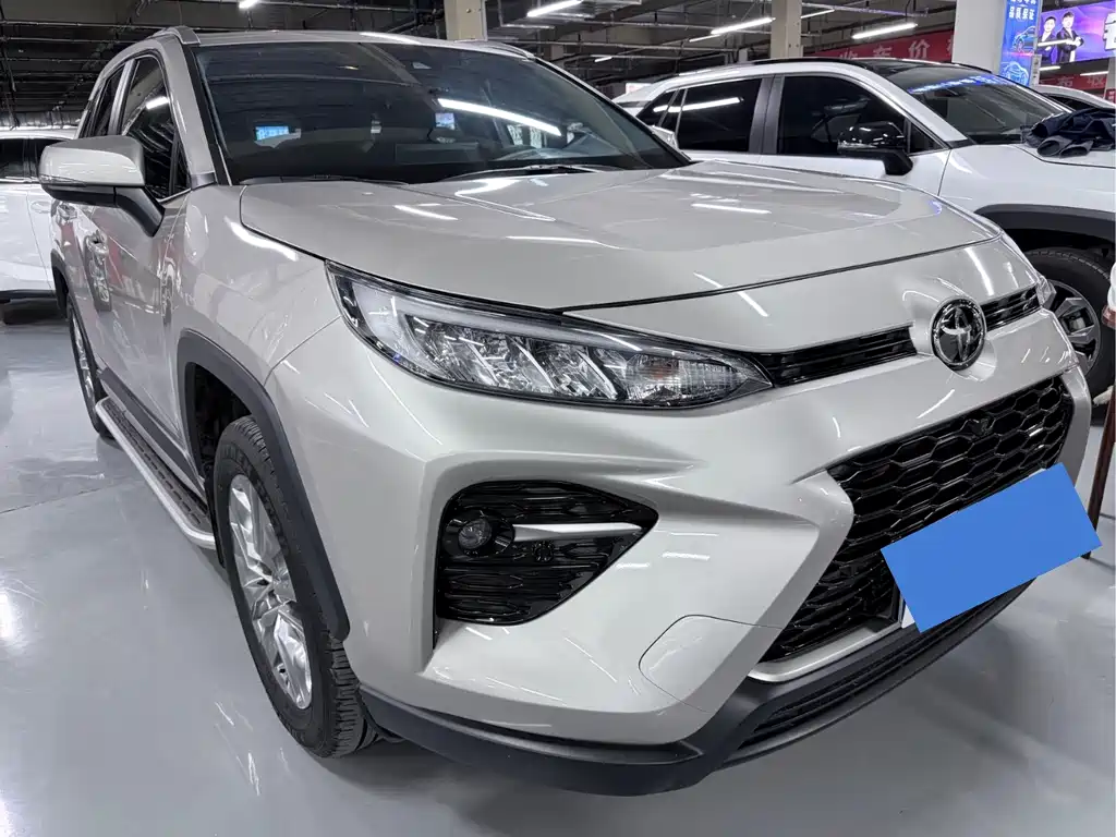 Toyota Wildlander 2022 — фото 3