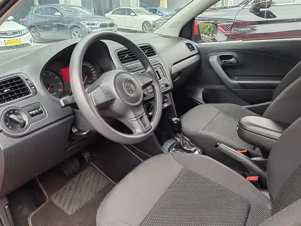 Volkswagen Polo 2013