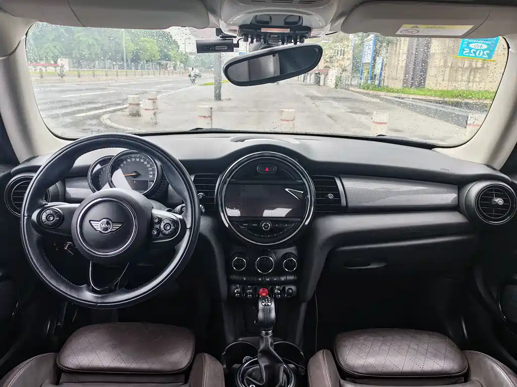 MINI MINI 2017