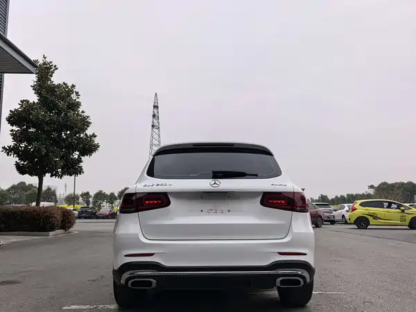 Mercedes-Benz GLC 2021