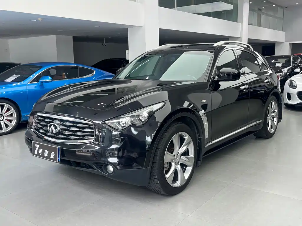 Infiniti FX 2012
