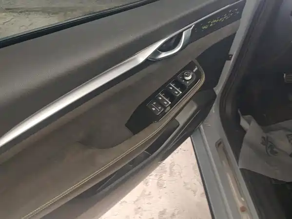 Geely Xingrui 2021