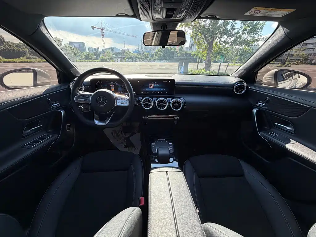 Mercedes-Benz A-Class 2023 — фото 12