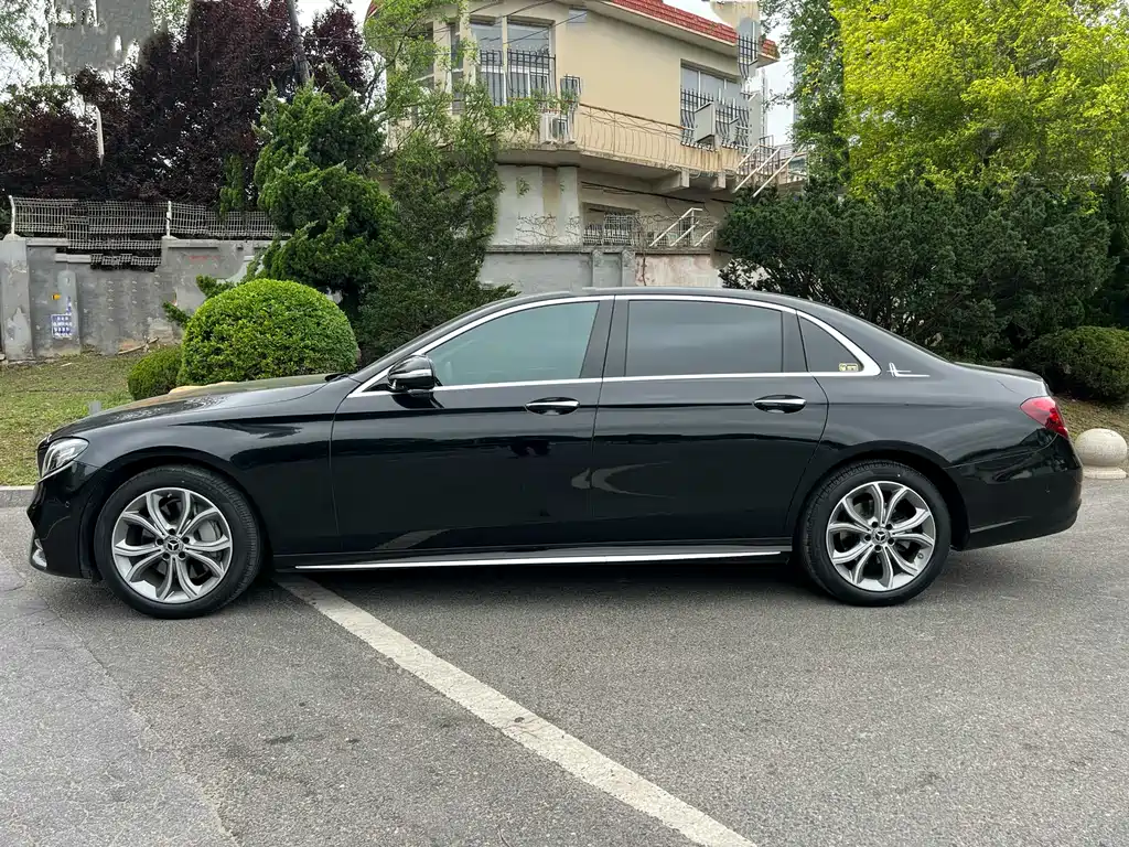 Mercedes-Benz E-Class 2020