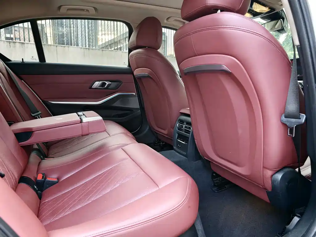 BMW i3 2022 — фото 12
