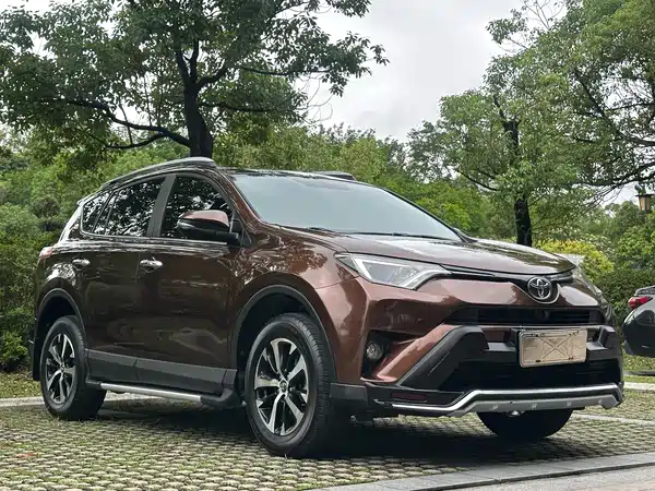 Toyota RAV4 2016