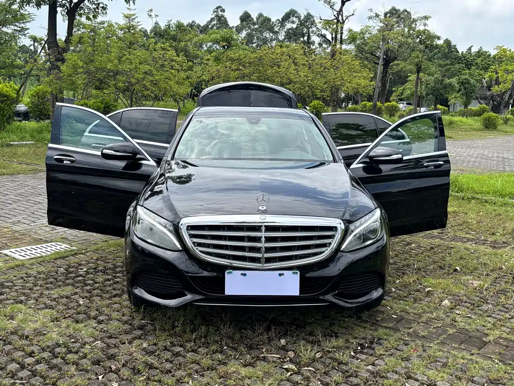 Mercedes-Benz C-Class 2016 — фото 17
