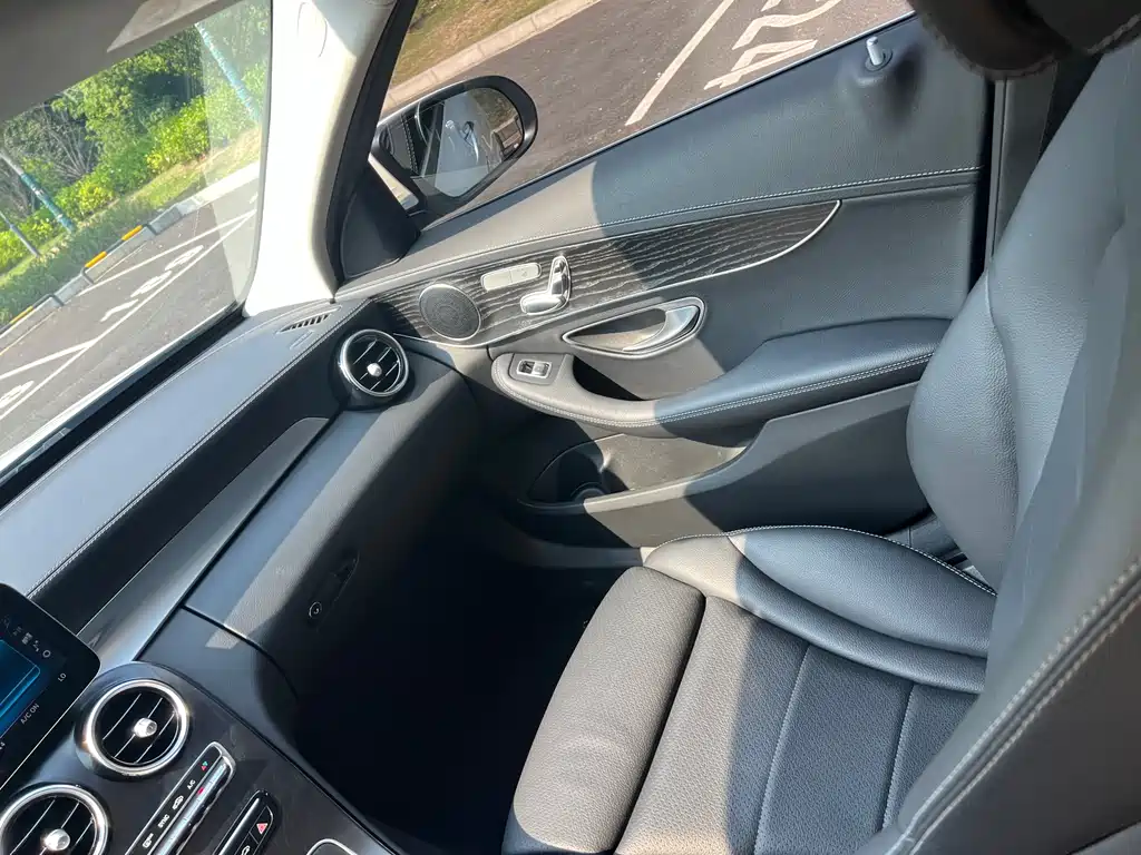 Mercedes-Benz C-Class 2021 — фото 11