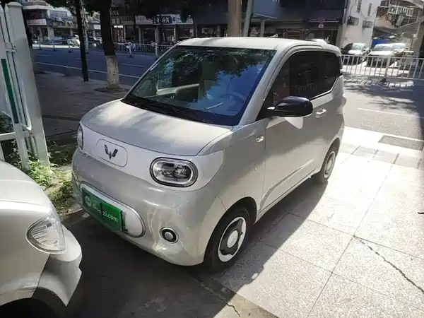 Wuling Hongguang MINIEV 2025