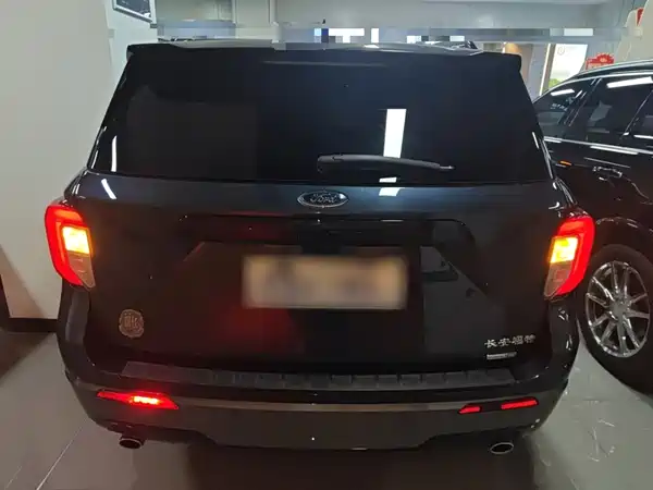Ford Explorer 2022