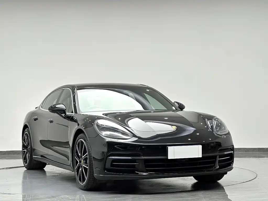Porsche Panamera 2018