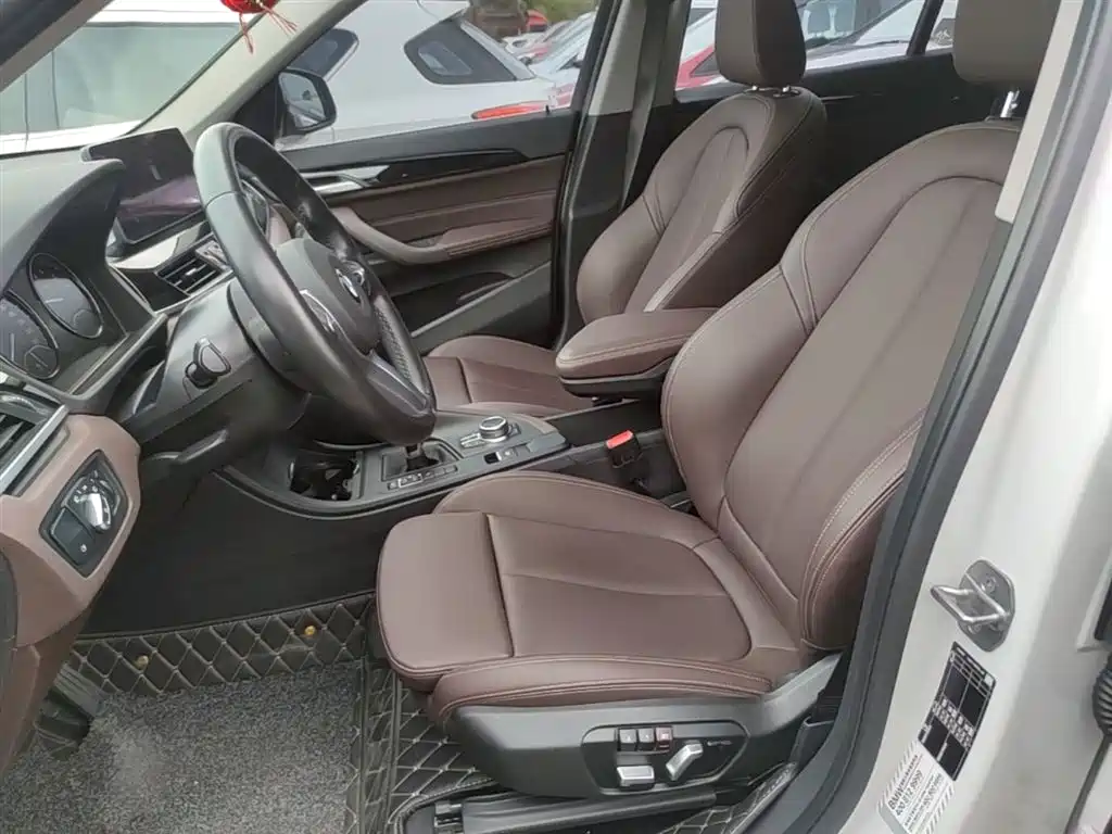 BMW X1 2022 — фото 15