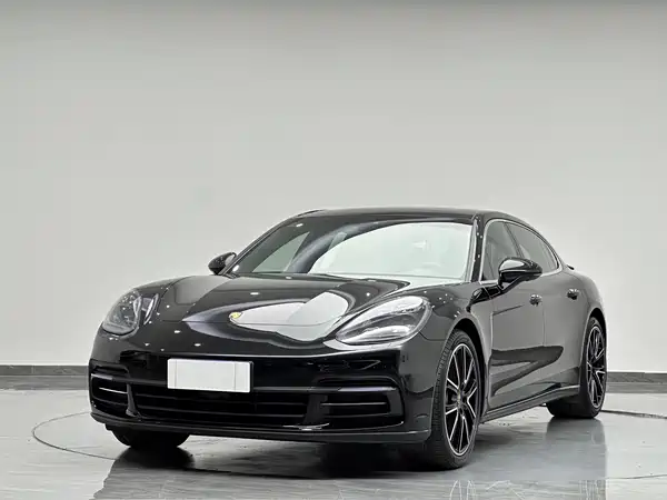 Porsche Panamera 2018