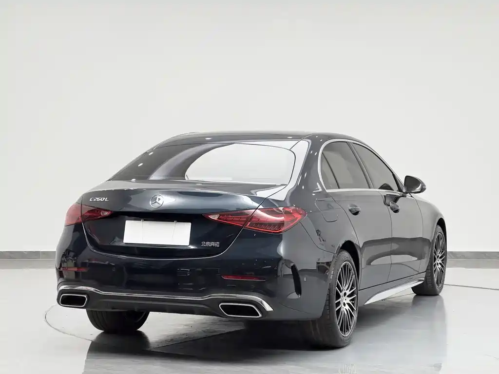 Mercedes-Benz C-Class 2024