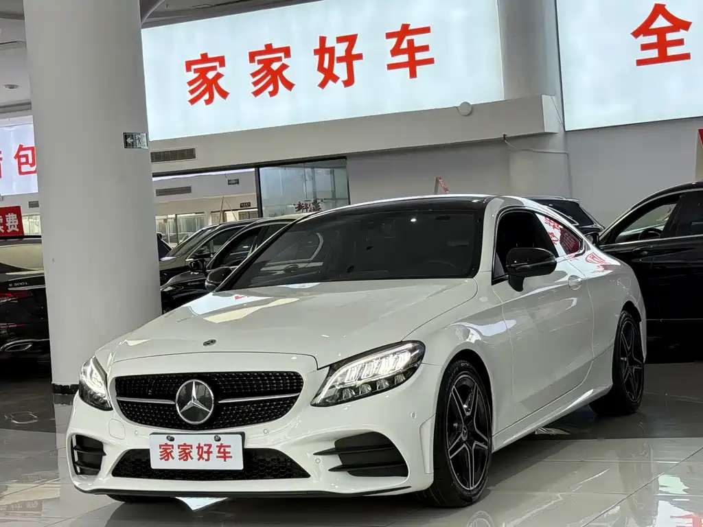 Mercedes-Benz C-Class 2022